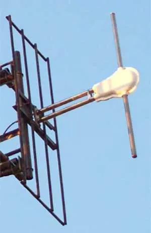 High Gain Vertical Dipole Antenna